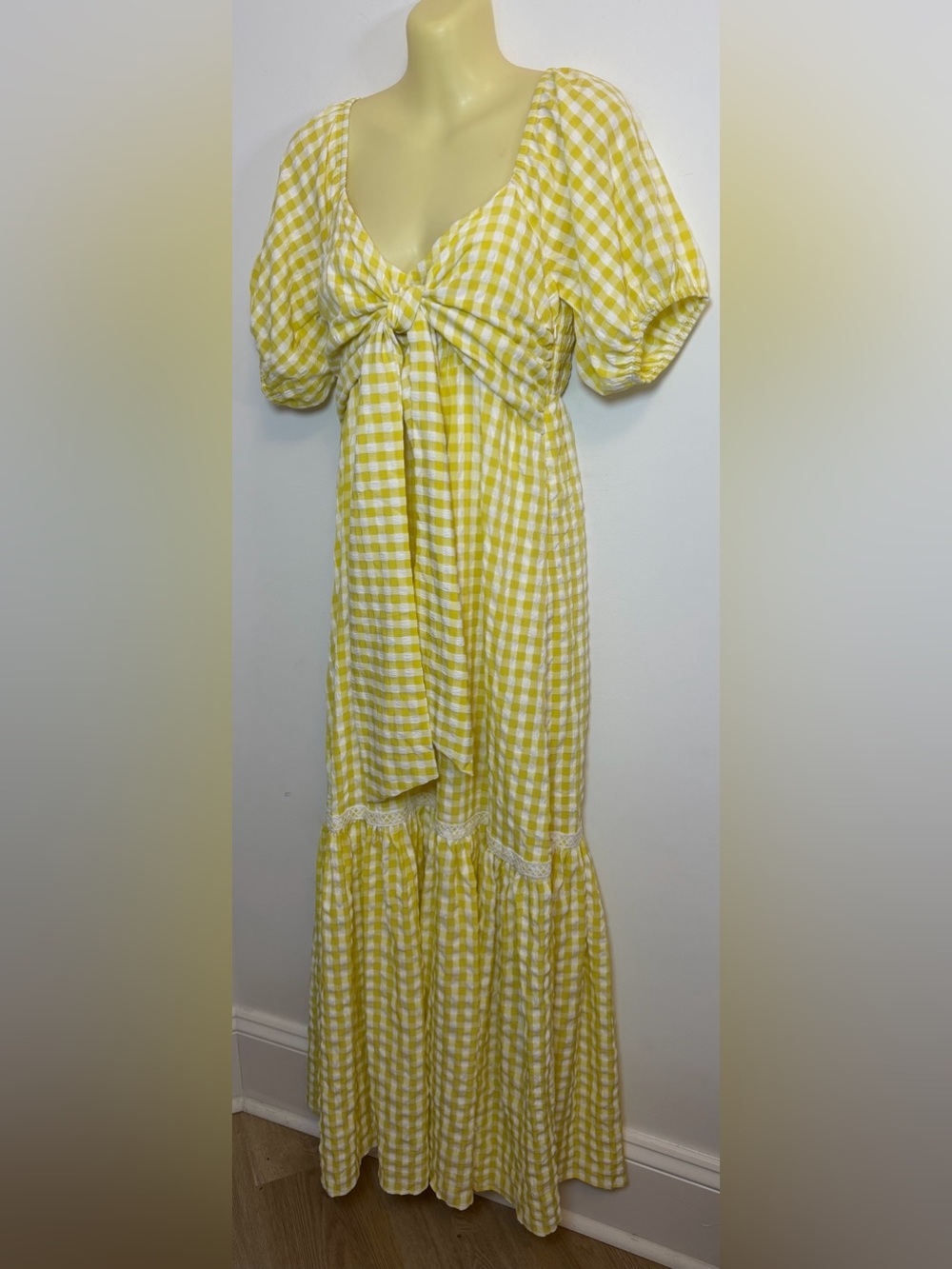Yellow Gingham Tie-Front Maxi Dress with Puff Sleeves by Mable - Picture 6 of 10
